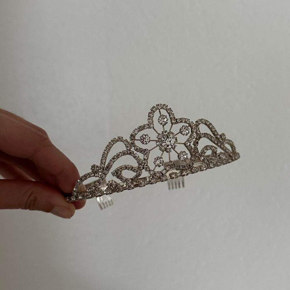 Vintage Women’s Rhinestone Tiara Hair Comb Silver Tone Bridal